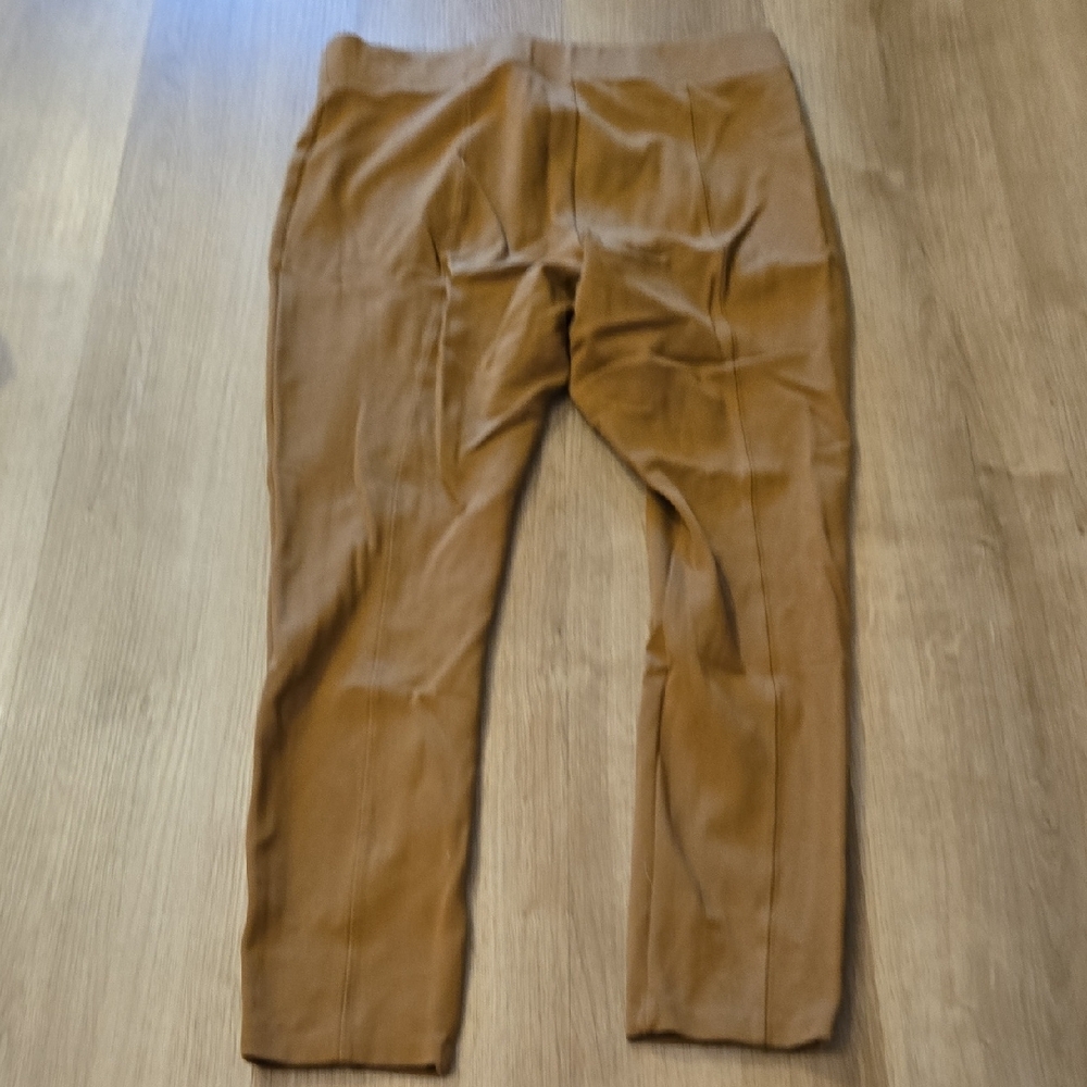 Old Navy Tan High Rise Pants - Picture 4 of 4